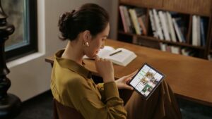 What Is Customer Segmentation Marketing, and How to Do AI Customer Segmentation Marketing for Business